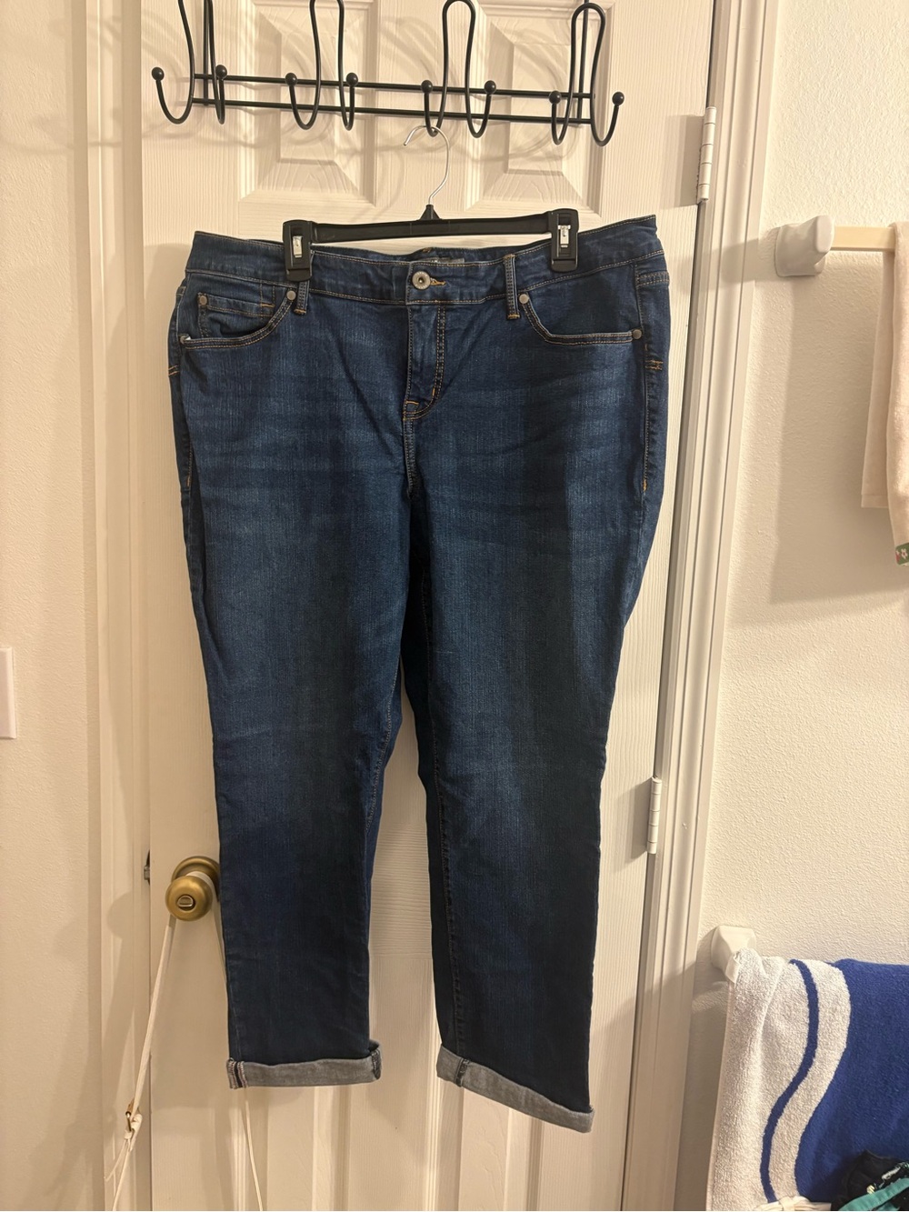 torrid Boyfriend Straight Blue Ankle Jeans - Cropped Straight